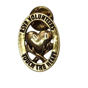 RSVP Volunteers Touch the Heart Gold Tone Lapel Pin